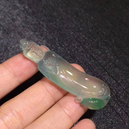 翡翠(石质玉级多晶集合体)